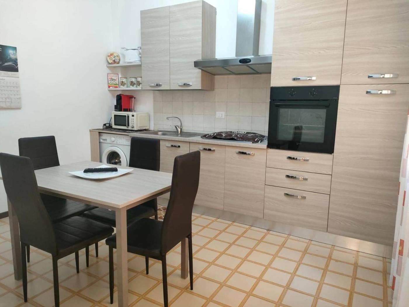 Lido Da Sergio Apartment *